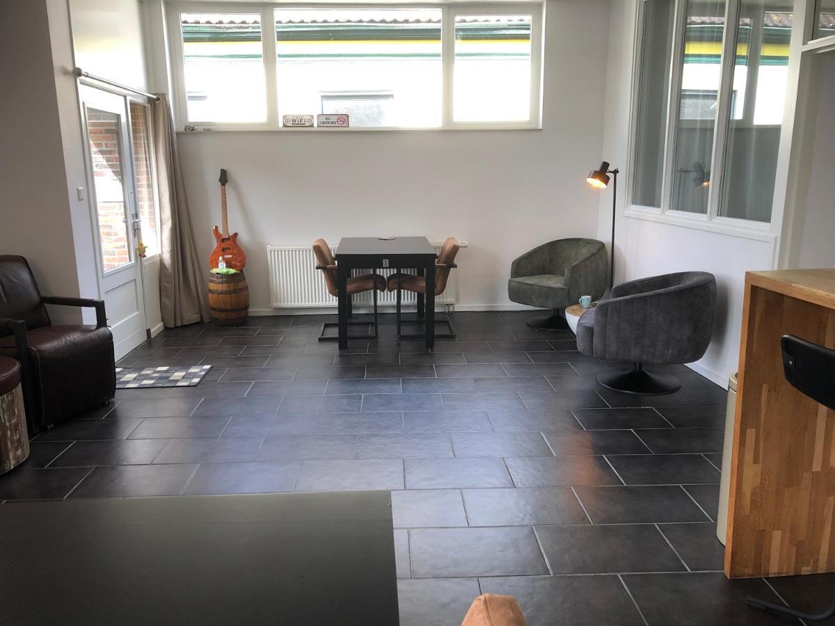 ‘t Posthuys Bed & Breakfast Leens Ngoại thất bức ảnh